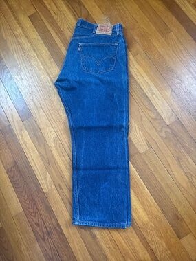 Levi 501 men’s jeans